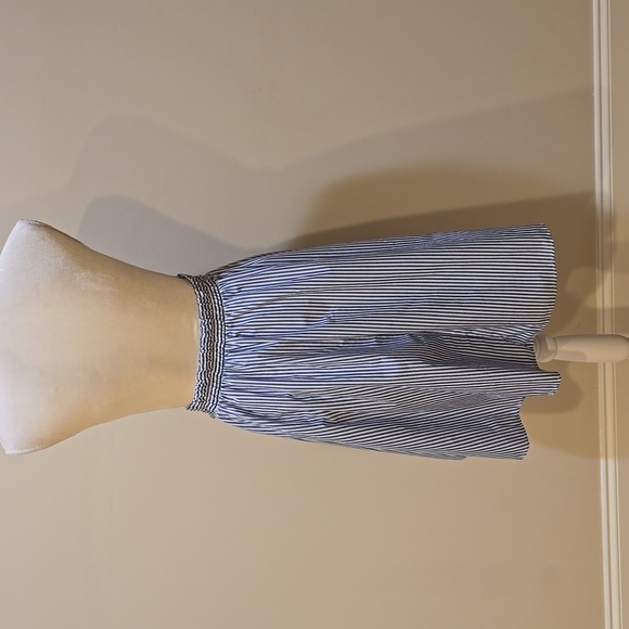 Cute skirt. - Picture 3 of 8